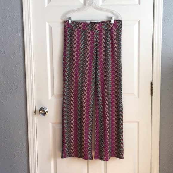 💥G BY GIULIANA💥💥.     MULTICOLOR  CROCHET  2 PIECE SET - Picture 6 of 9